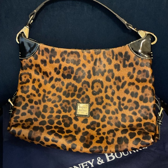 DOONEY BOURKE CHEETAH PRINT BLACK PATENT TRIM HOBO - Picture 2 of 13